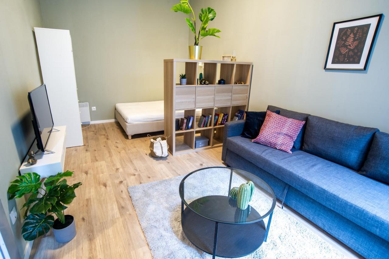 Cozy Apartment On The Boulevard. Boedapest Buitenkant foto